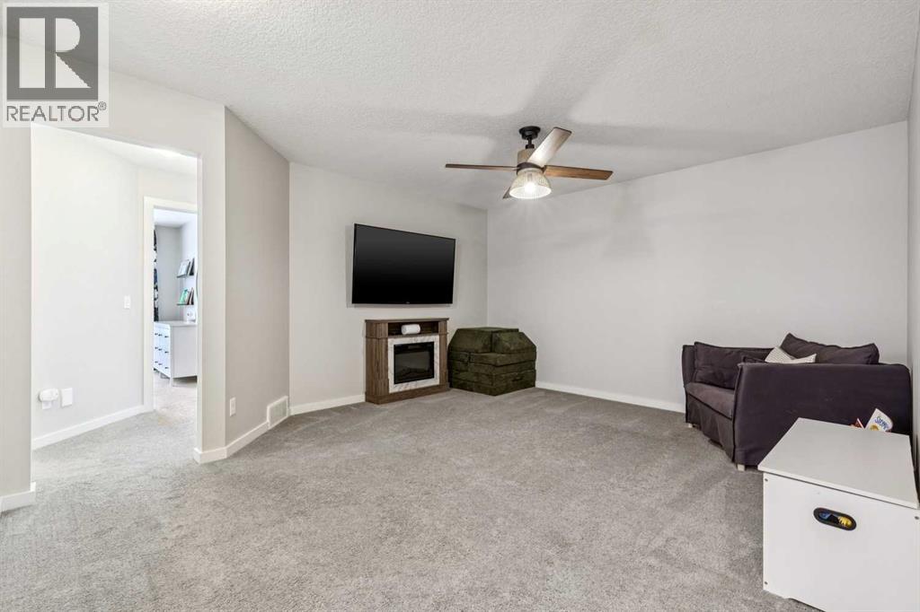 44 Legacy Landing Se, Calgary, Alberta  T2X 2E5 - Photo 29 - A2297636