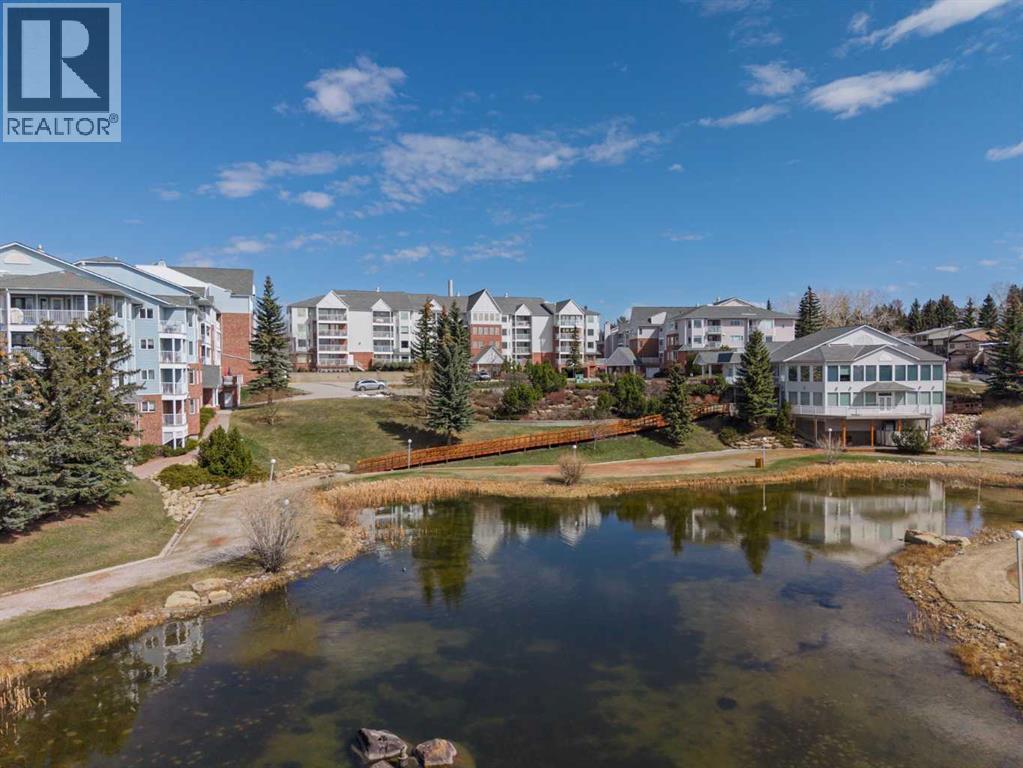 1311, 1311 Hawksbrow Point NW, Calgary, Alberta  T3G 4C9 - Photo 4 - A2306334