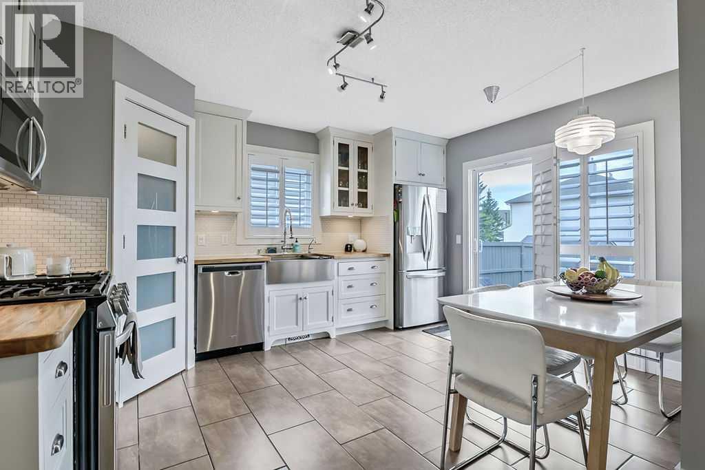 56 Mt Aberdeen Close SE, Calgary, Alberta  T2Z 3M9 - Photo 8 - A2311585