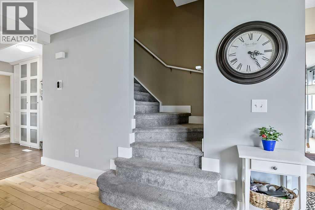 56 Mt Aberdeen Close SE, Calgary, Alberta  T2Z 3M9 - Photo 15 - A2311585
