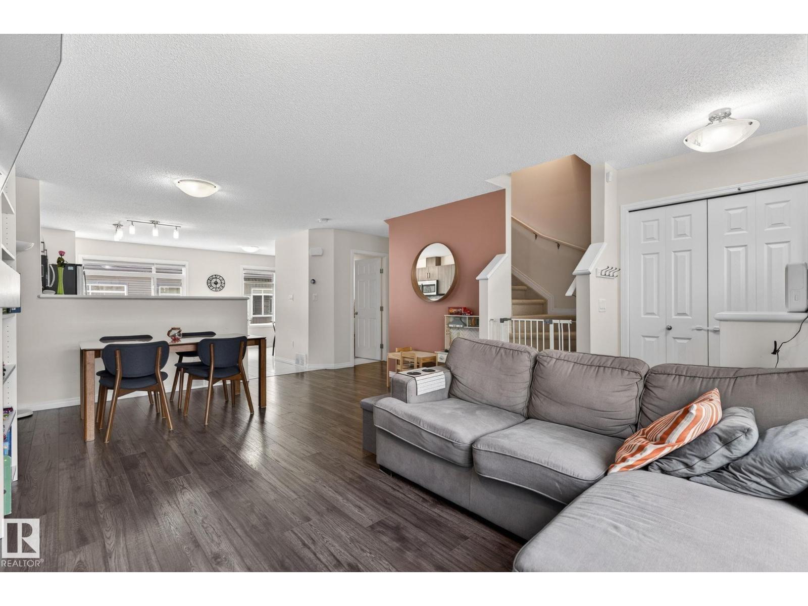 #16 7503 Getty Gate Ga Nw, Edmonton, Alberta  T5T 4S8 - Photo 5 - E4488421