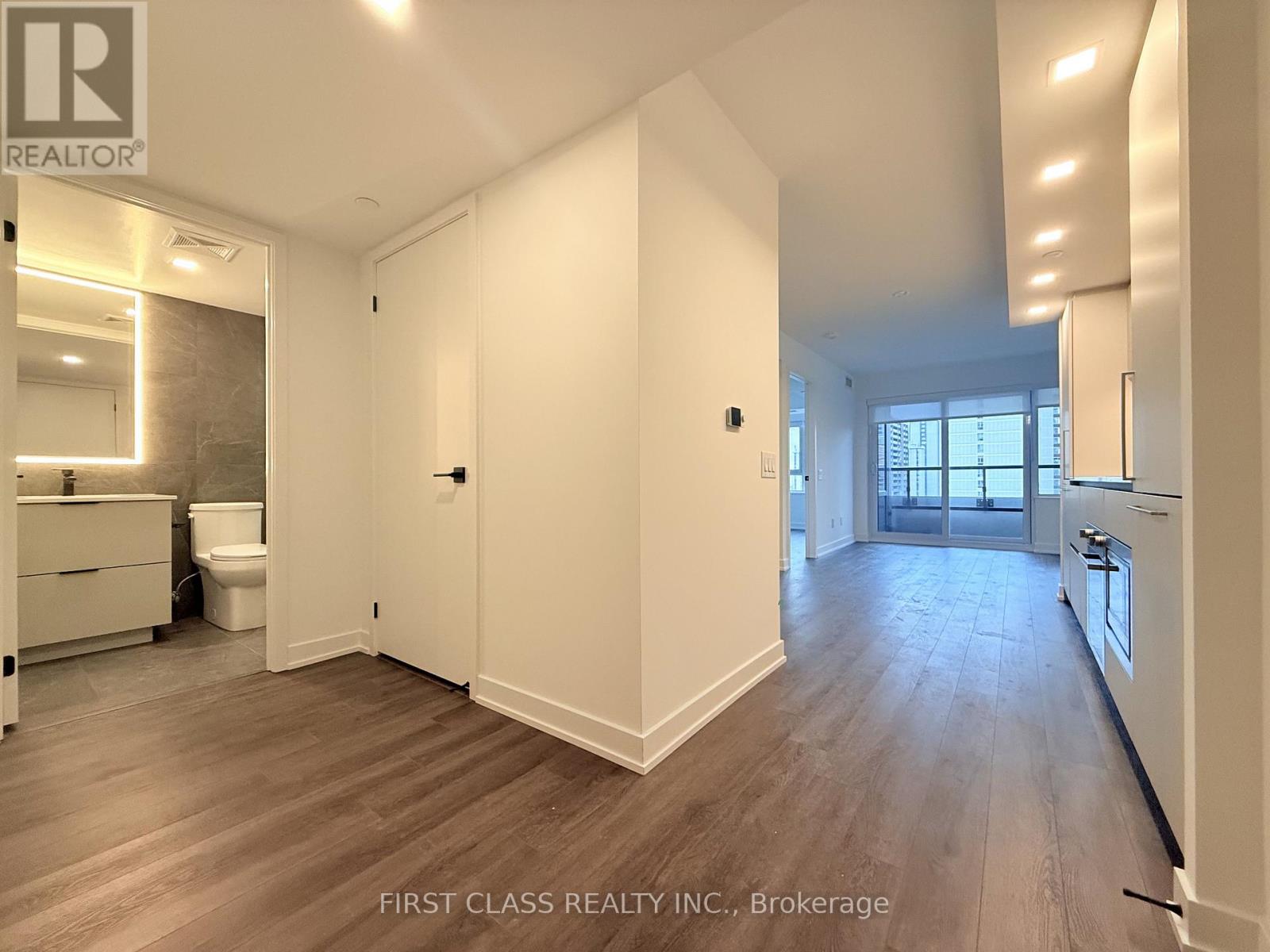 1301 - 609 Sherbourne Street, Toronto, Ontario  M4X 1K7 - Photo 4 - C13140318