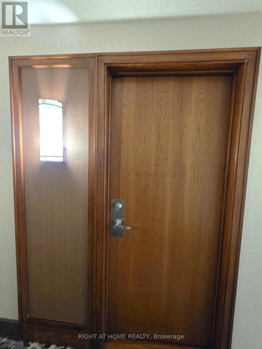 1229 - 68 Corporate Drive, Toronto, Ontario M1H 3H3 - Photo 7 - E13140314
