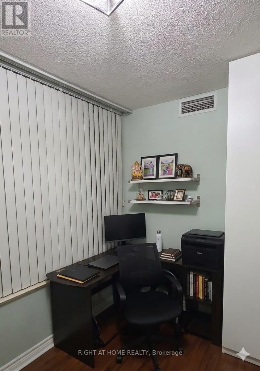 1229 - 68 Corporate Drive, Toronto, Ontario M1H 3H3 - Photo 24 - E13140316