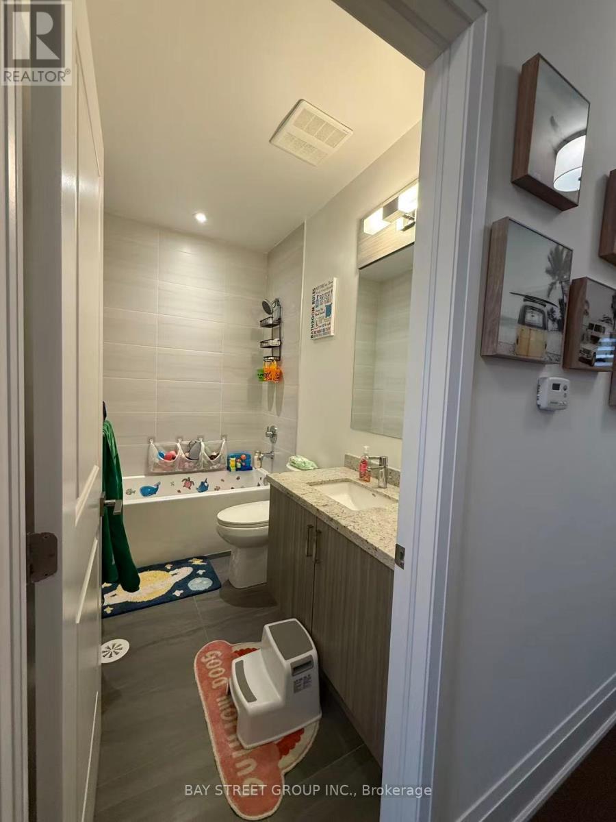 Th05 - 394 Highway 7 Avenue E, Richmond Hill, Ontario L3B 0G5 - Photo 13 - N13140312