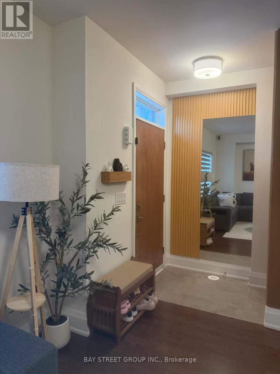 Th05 - 394 Highway 7 Avenue E, Richmond Hill, Ontario L3B 0G5 - Photo 2 - N13140312