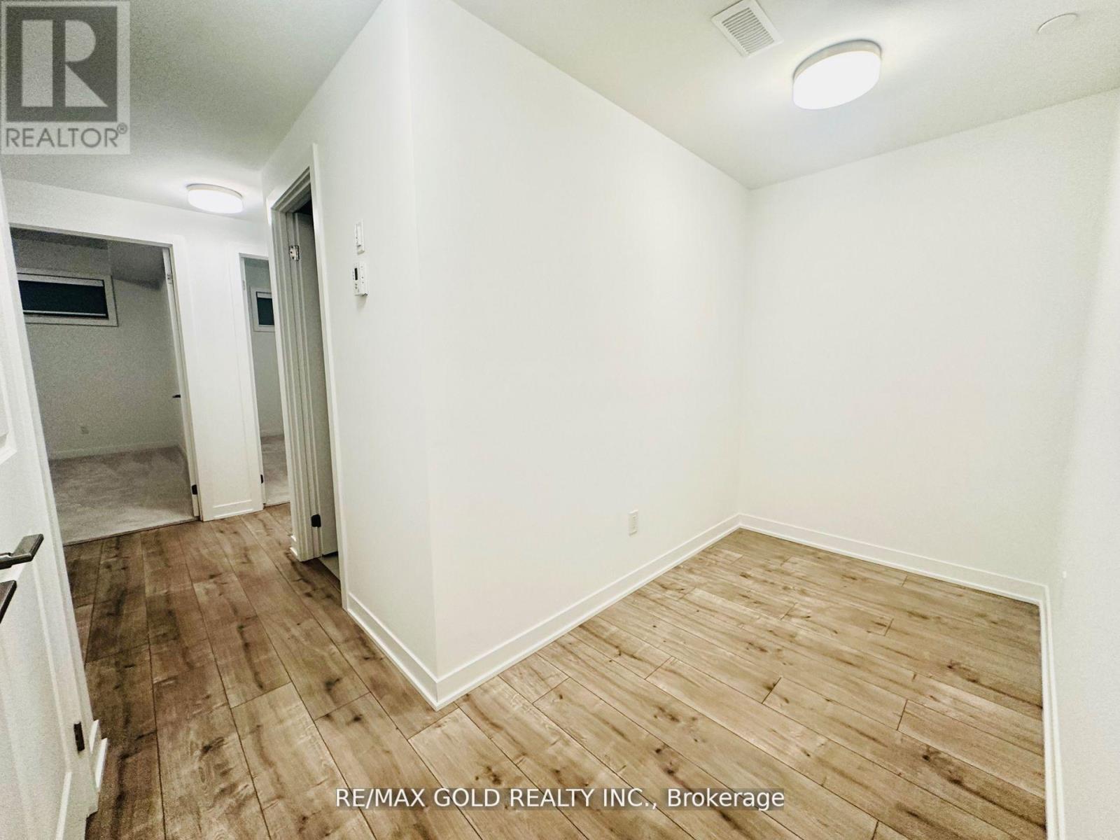13 - 4015 Hickory Drive, Mississauga, Ontario  L4W 1L1 - Photo 11 - W13140320