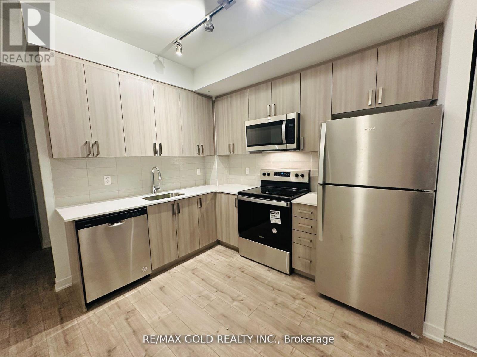 13 - 4015 Hickory Drive, Mississauga, Ontario  L4W 1L1 - Photo 6 - W13140320