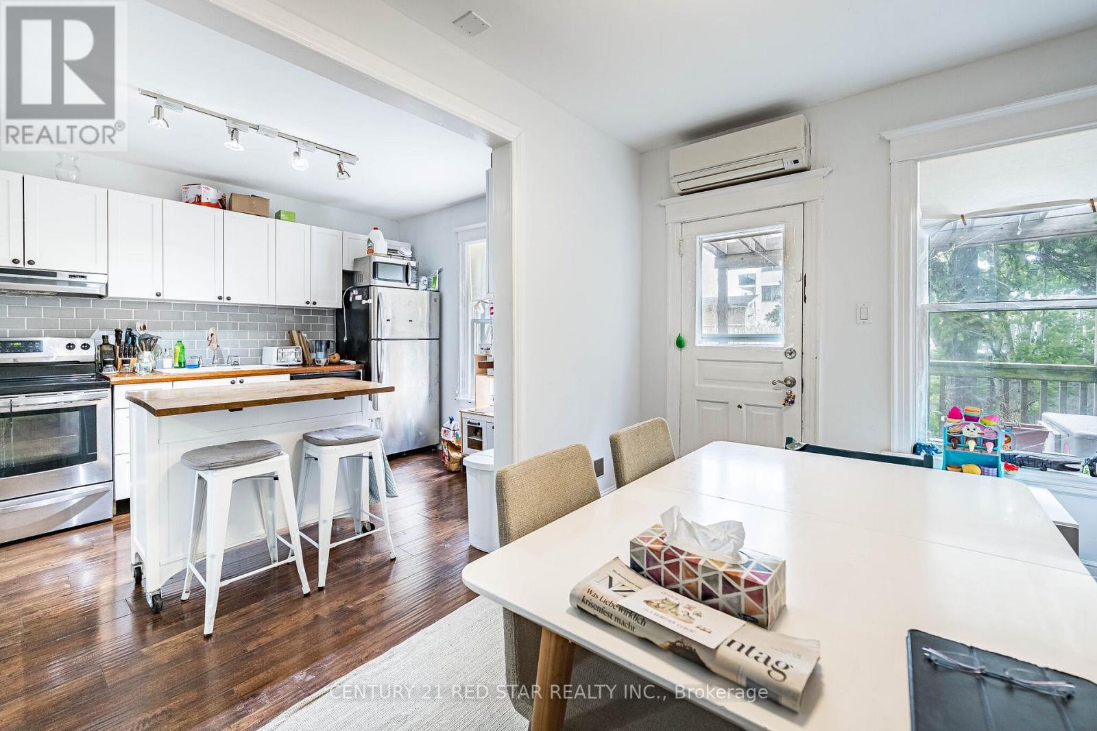 Upper - 144 Bold Street, Hamilton, Ontario  L8P 1V3 - Photo 8 - X13140324