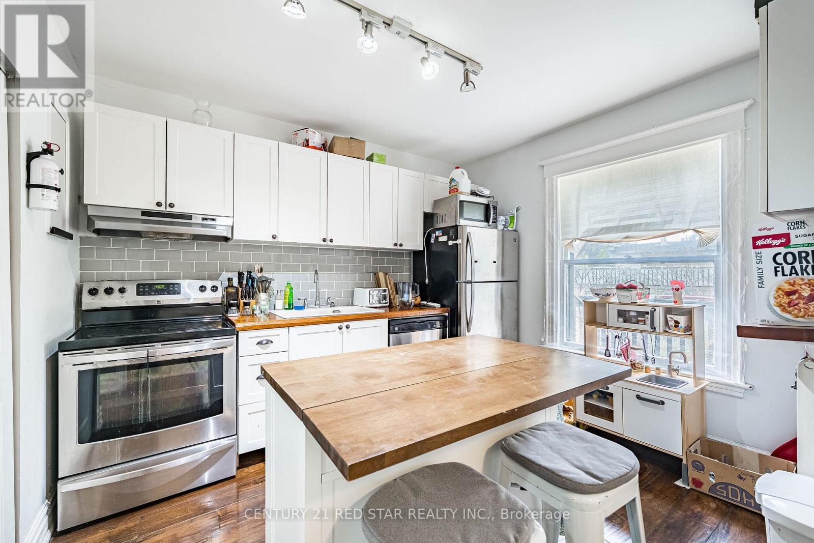 Upper - 144 Bold Street, Hamilton, Ontario  L8P 1V3 - Photo 9 - X13140324