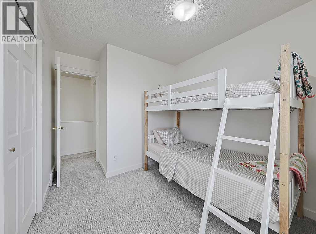558 Evermeadow Road SW, Calgary, Alberta  T2Y 4W9 - Photo 31 - A2310255