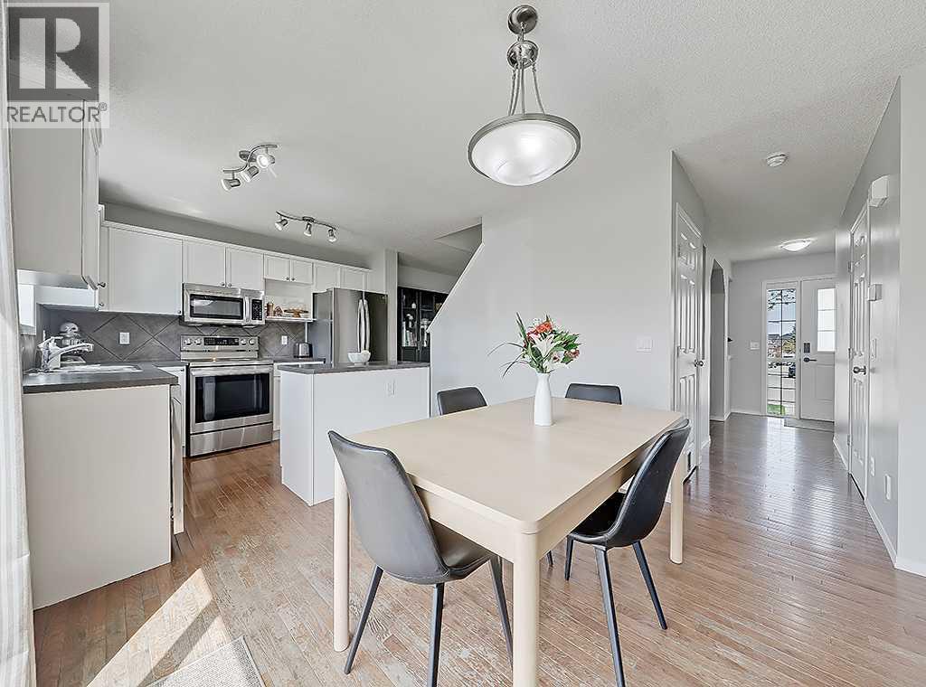 558 Evermeadow Road SW, Calgary, Alberta  T2Y 4W9 - Photo 17 - A2310255