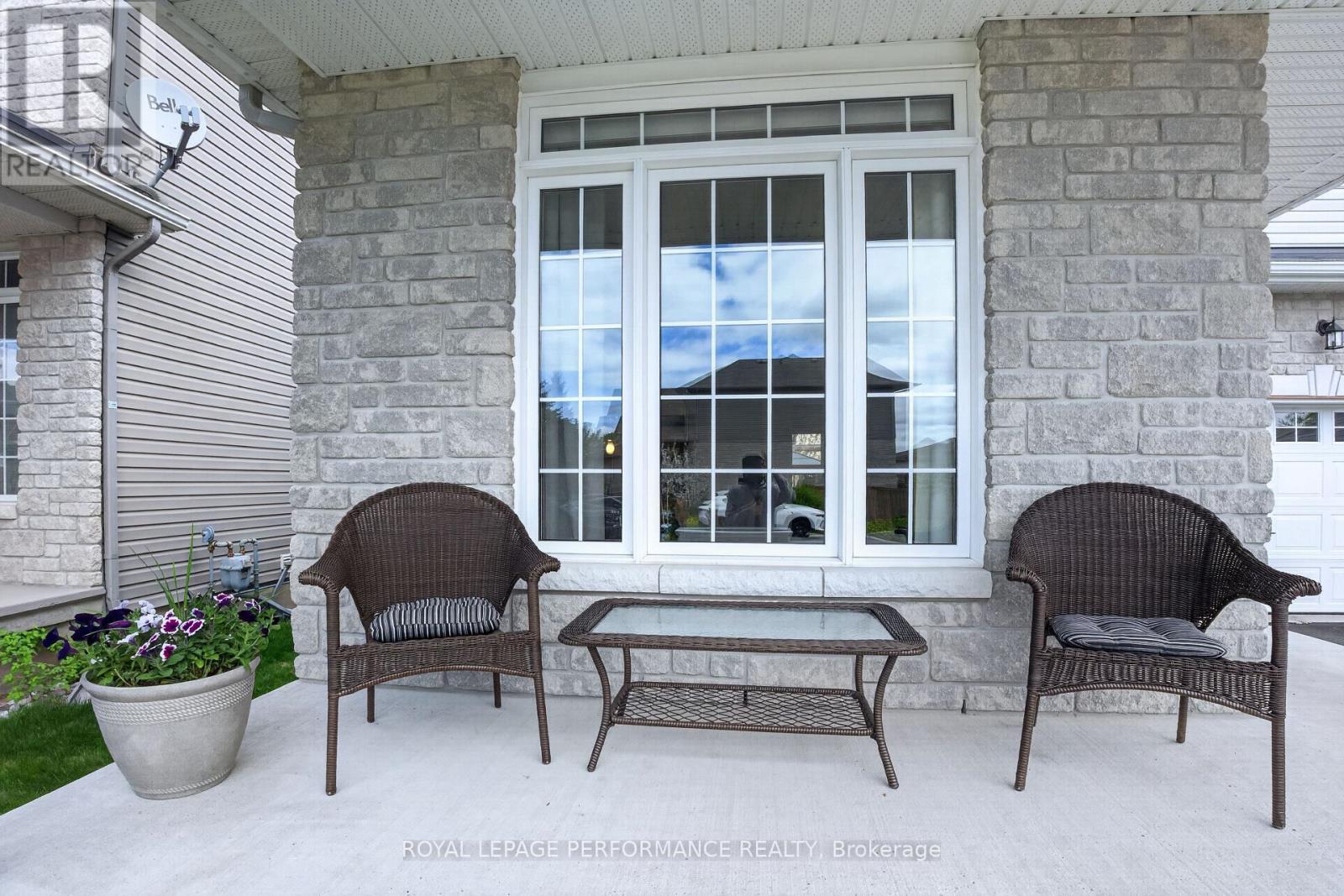 112 Jade Street, Clarence-Rockland, Ontario  K4K 0C8 - Photo 5 - X13140328