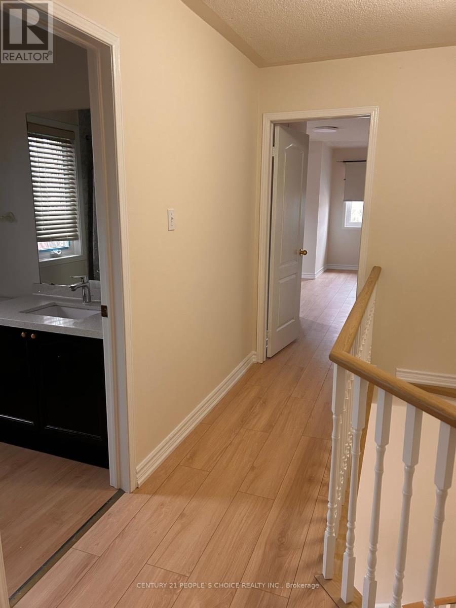 6885 Tassel Crescent, Mississauga, Ontario  L5W 1G9 - Photo 17 - W13140336