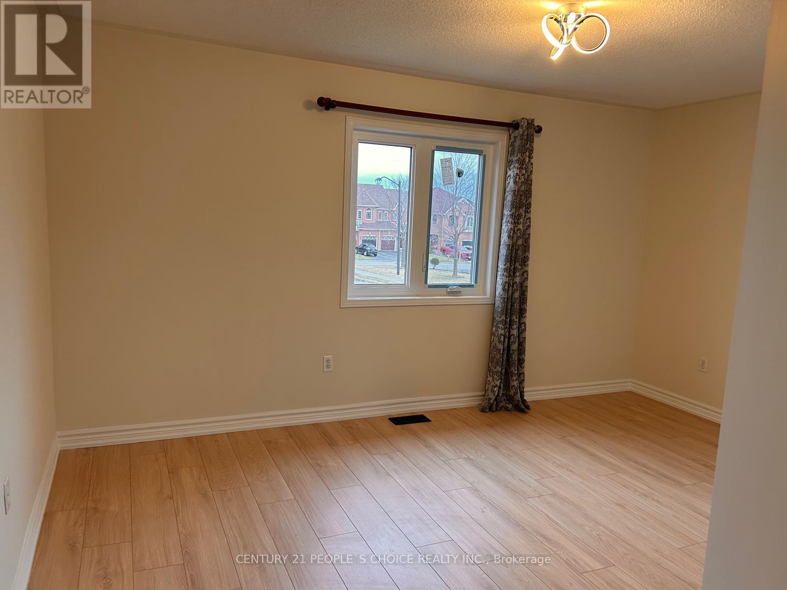 6885 Tassel Crescent, Mississauga, Ontario  L5W 1G9 - Photo 24 - W13140336