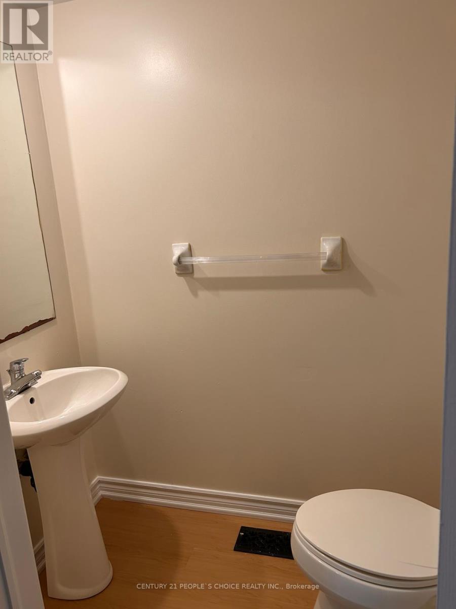 6885 Tassel Crescent, Mississauga, Ontario  L5W 1G9 - Photo 25 - W13140336