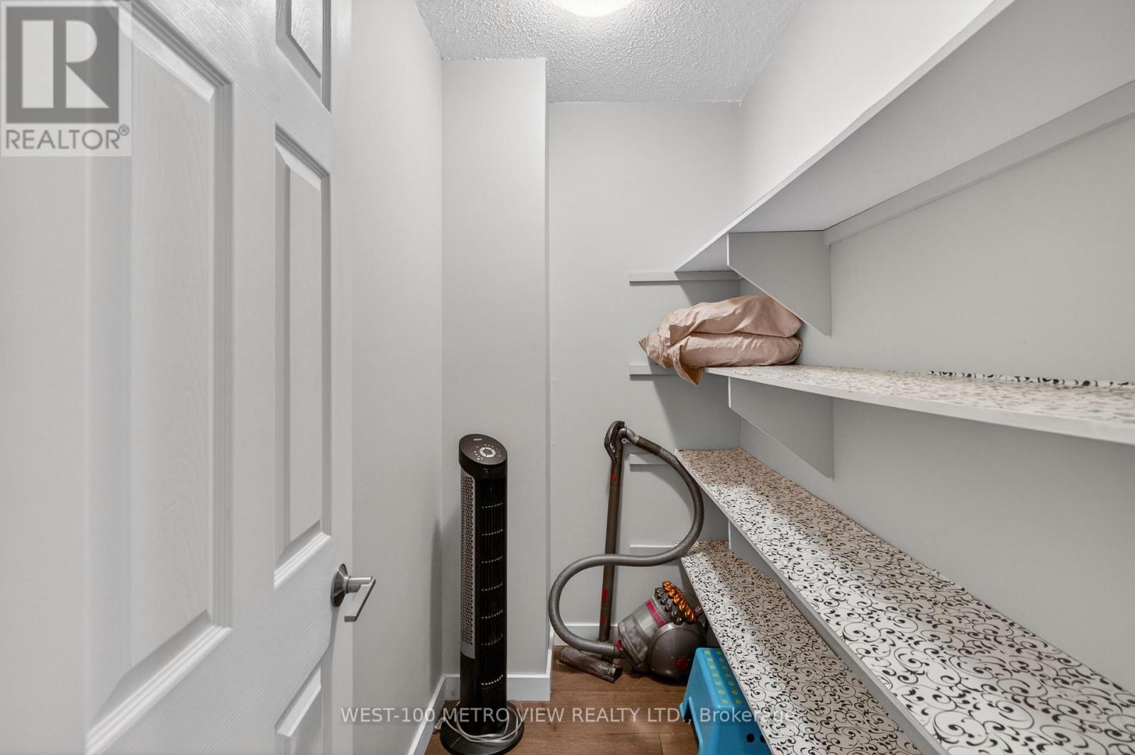 5002 Willowood Drive, Mississauga, Ontario  L5R 3R5 - Photo 24 - W13140338