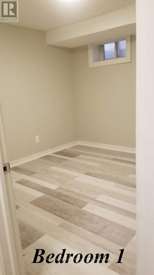 5002 Willowood Drive, Mississauga, Ontario  L5R 3R5 - Photo 30 - W13140338