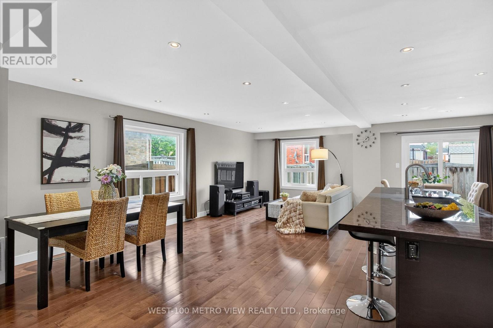 5002 Willowood Drive, Mississauga, Ontario  L5R 3R5 - Photo 4 - W13140338