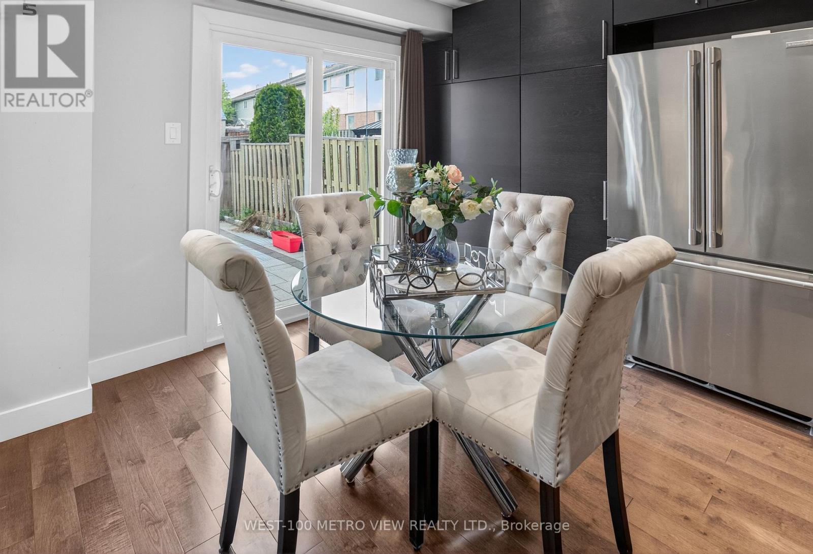 5002 Willowood Drive, Mississauga, Ontario  L5R 3R5 - Photo 8 - W13140338