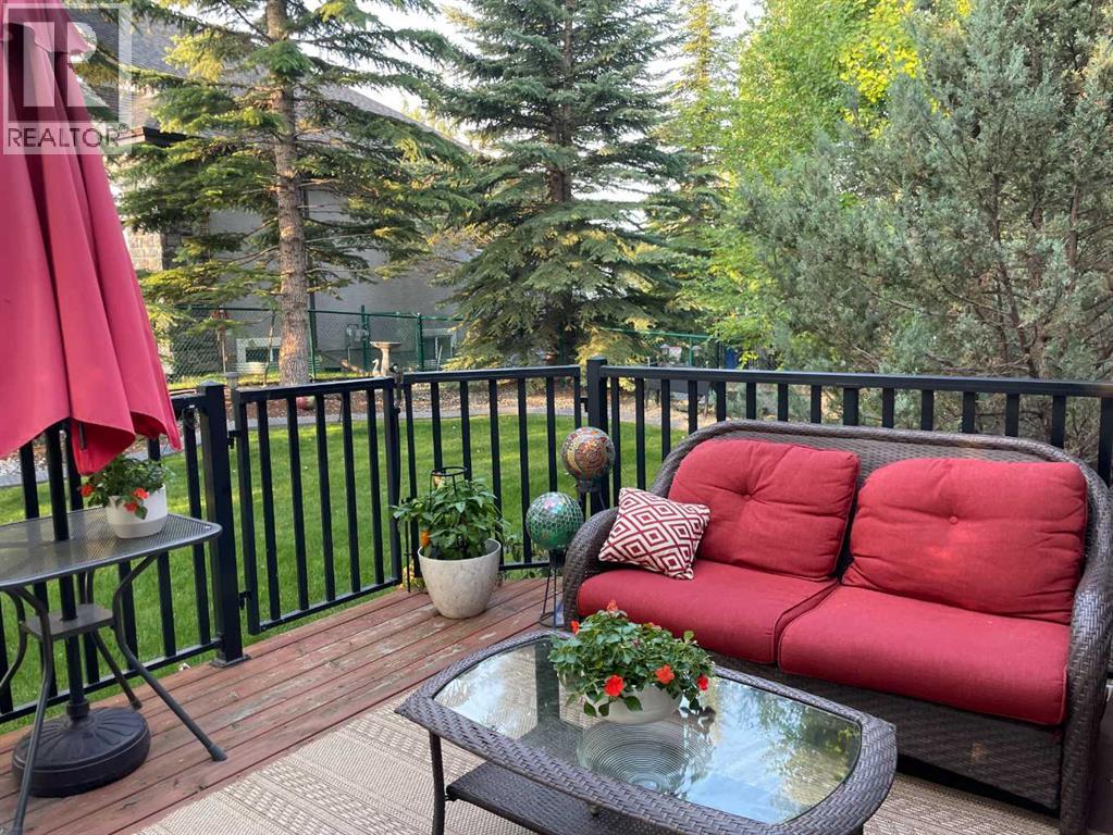 101 Valley Creek Place NW, Calgary, Alberta  T3B 5V1 - Photo 48 - A2309773