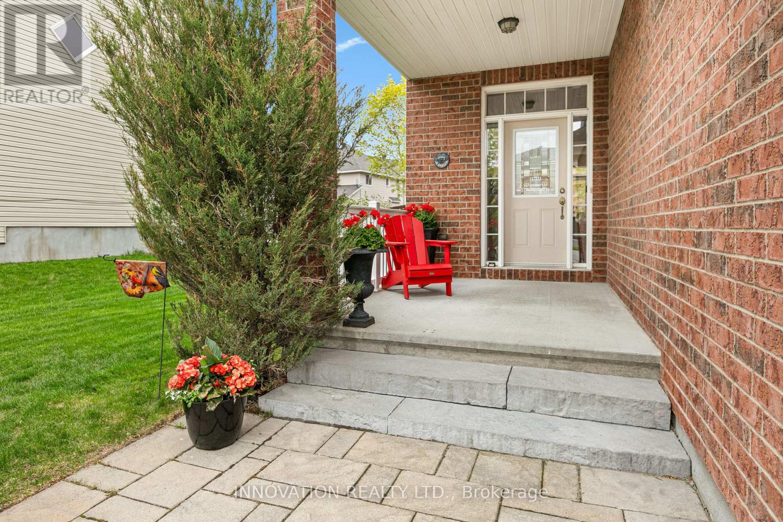 372 Kingbrook Drive, Ottawa, Ontario  K2M 0G2 - Photo 2 - X13140350