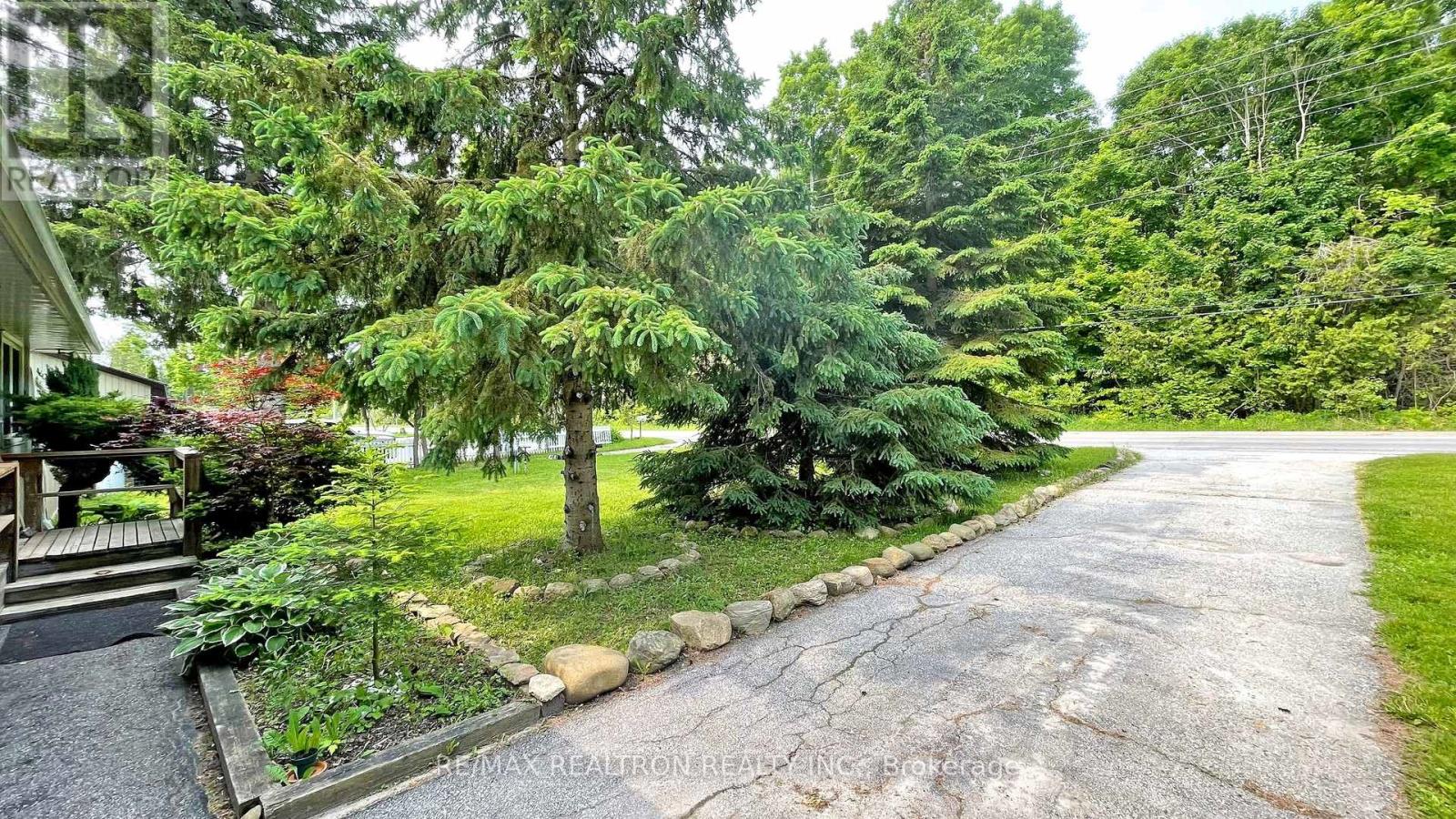 2807 25th Side Road, Innisfil, Ontario  L9S 3T2 - Photo 4 - N13015066