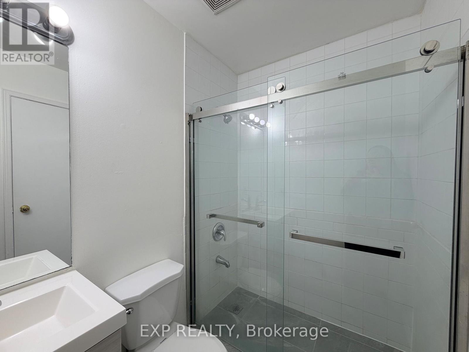 12 - 102 Greensides Avenue, Toronto, Ontario  M6C 1B9 - Photo 15 - C13140342