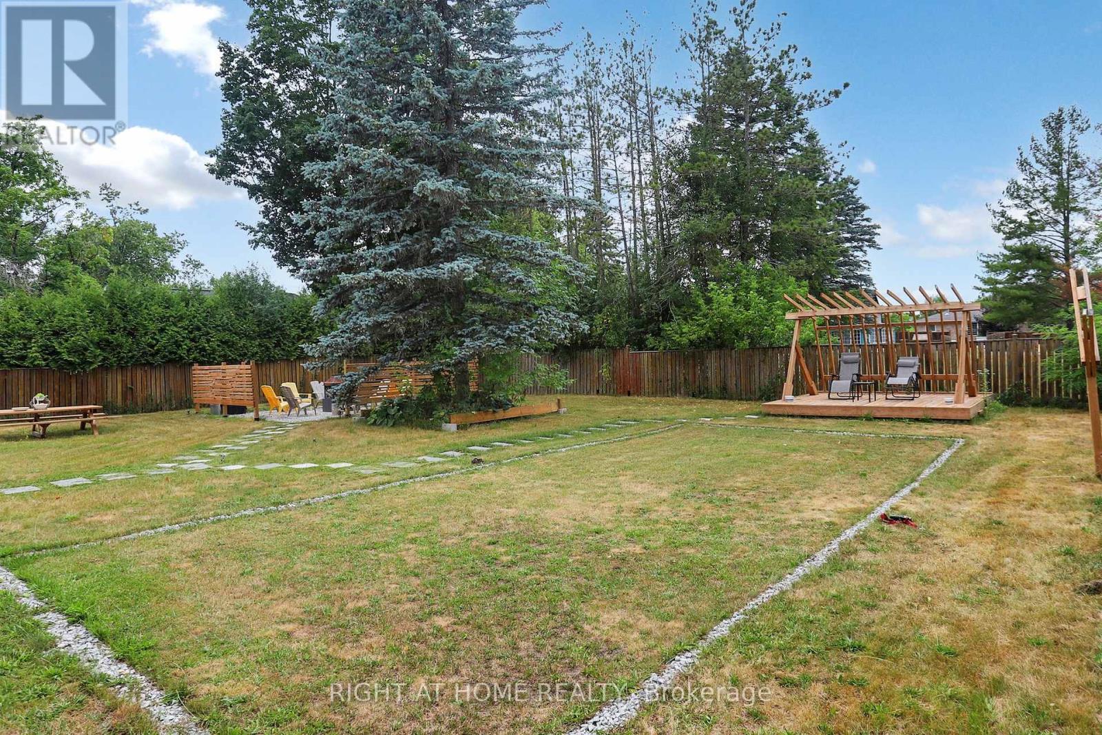 388 Bouchier Street, Georgina, Ontario  L4P 3C8 - Photo 43 - N13140348