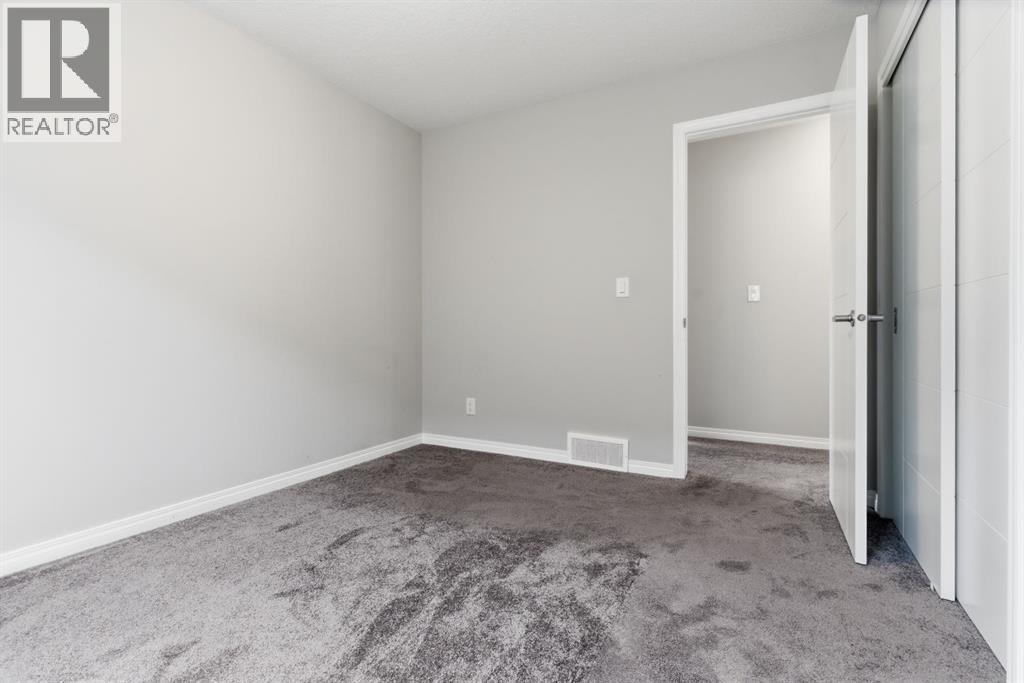 127 Carrington Crescent NW, Calgary, Alberta  T3P 1R2 - Photo 13 - A2311824