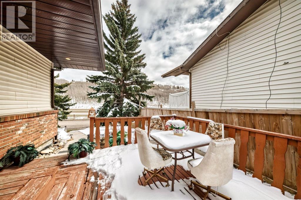 76 Edgewood Drive NW, Calgary, Alberta  T3A 2T5 - Photo 20 - A2307262