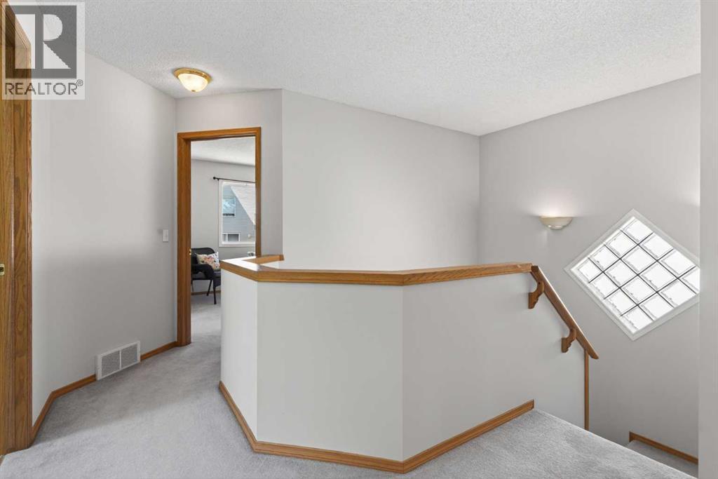438 Bridlecreek Green SW, Calgary, Alberta  T2Y 3P1 - Photo 13 - A2310129