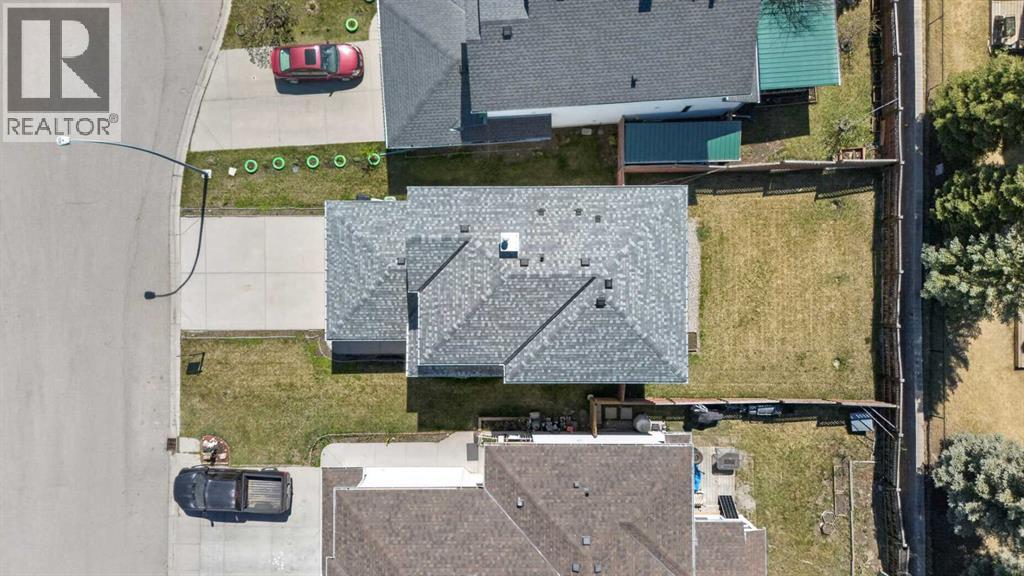 438 Bridlecreek Green SW, Calgary, Alberta  T2Y 3P1 - Photo 33 - A2310129