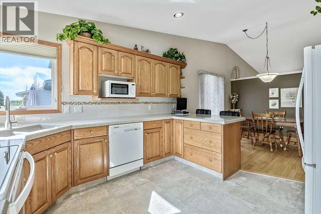 1130 High Glen Place NW, High River, Alberta  T1V 1R5 - Photo 8 - A2310563