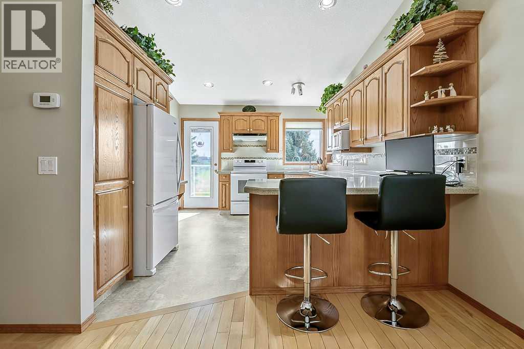 1130 High Glen Place NW, High River, Alberta  T1V 1R5 - Photo 6 - A2310563