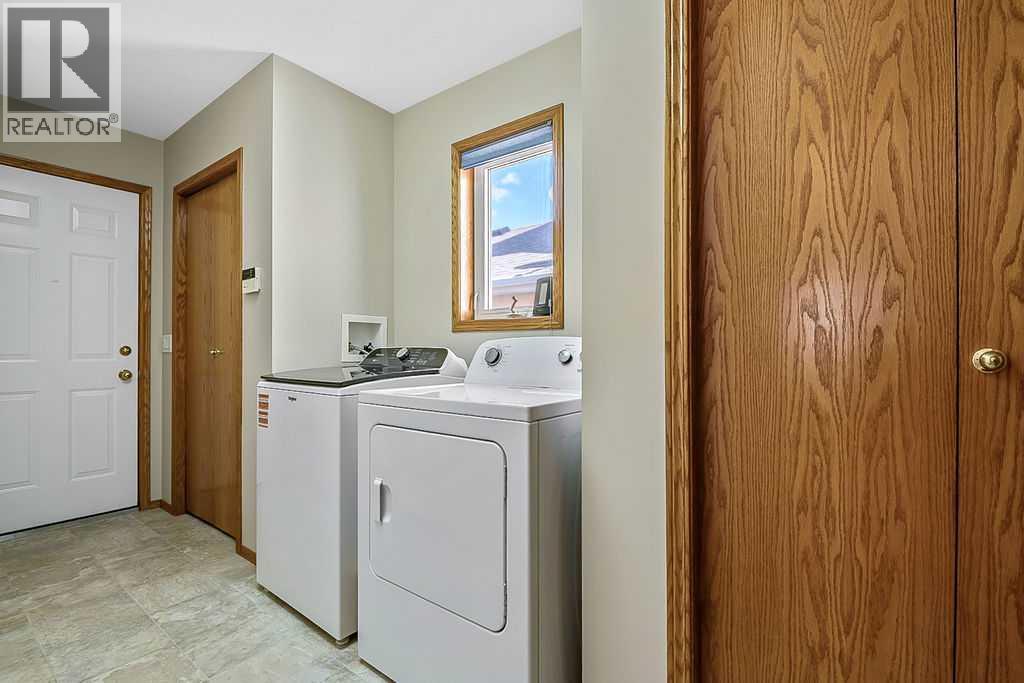 1130 High Glen Place NW, High River, Alberta  T1V 1R5 - Photo 15 - A2310563