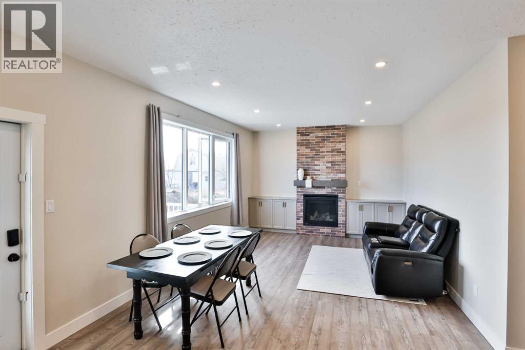 311 S 100 W, Raymond, Alberta  T0K 2S0 - Photo 6 - A2297341
