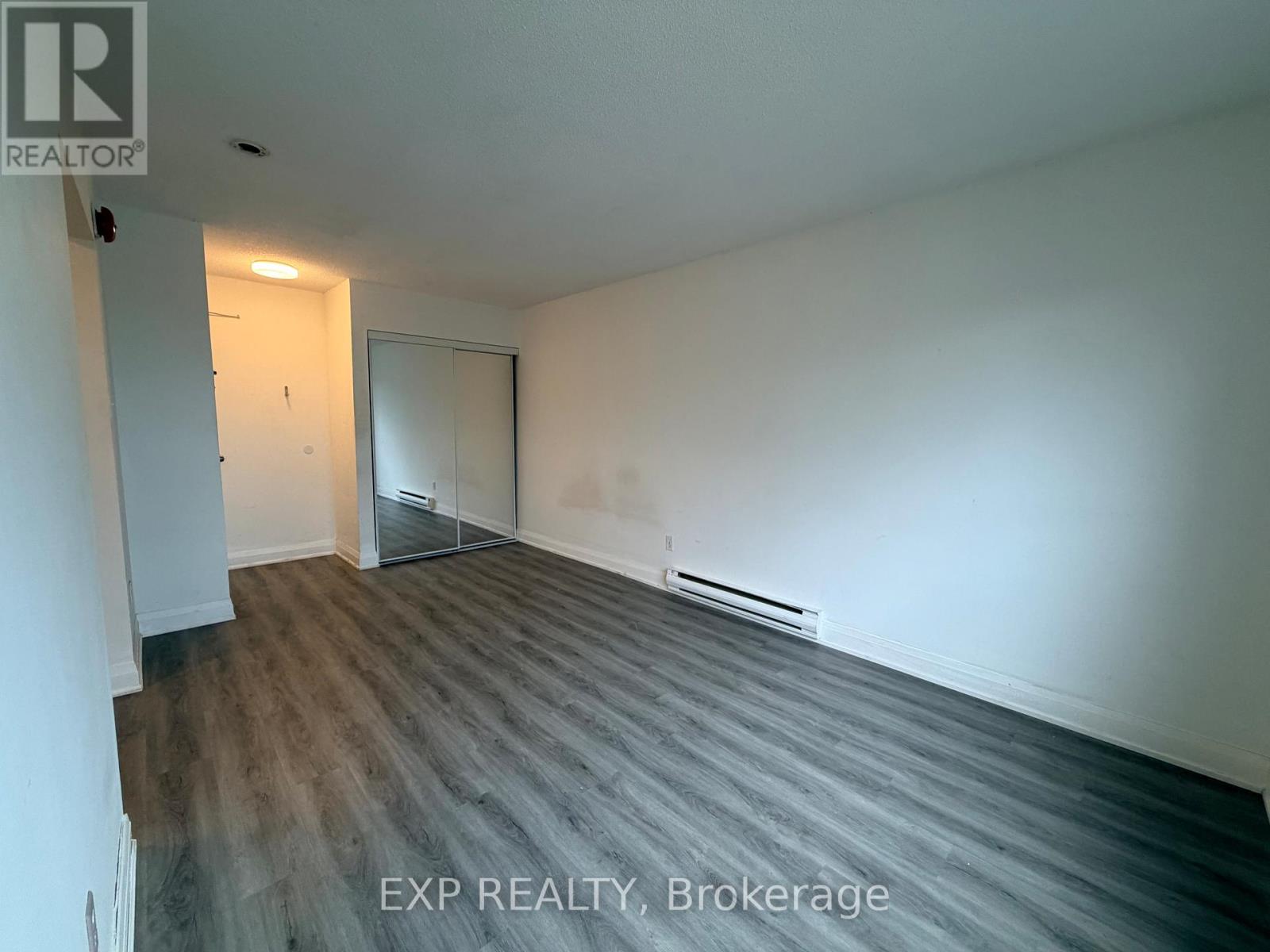 14 - 102 Greensides Avenue, Toronto, Ontario  M6C 1B9 - Photo 13 - C13140352