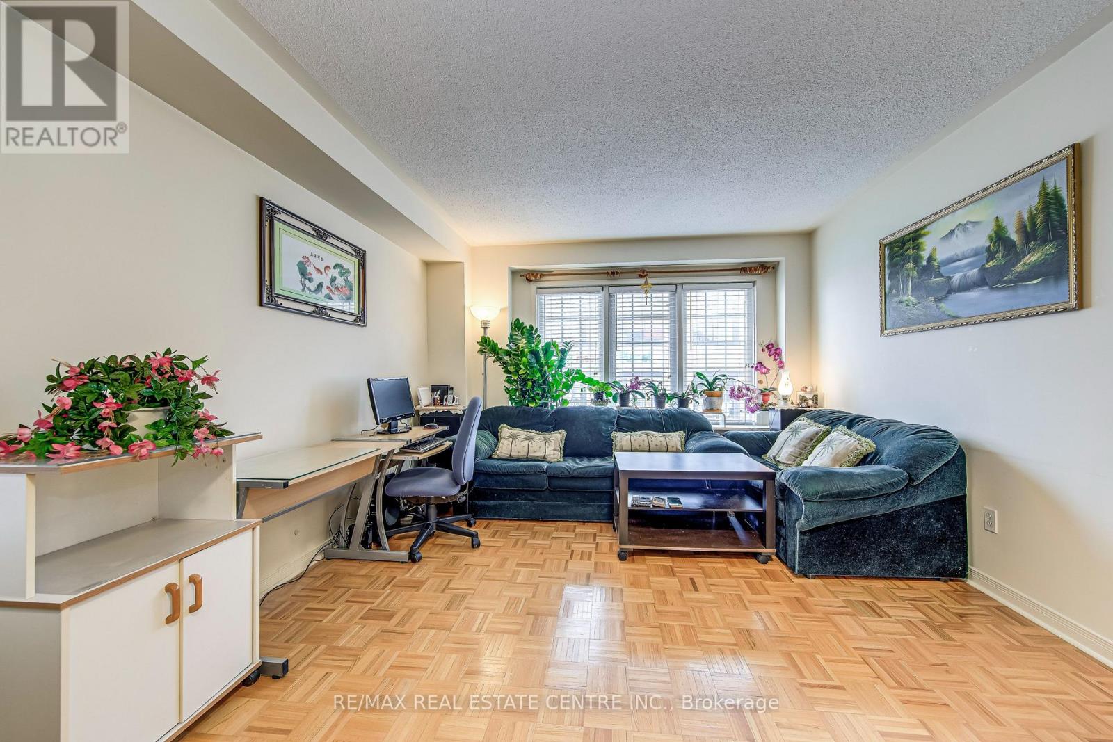 7 Weston Road, Toronto, Ontario M6N 5H2 - Photo 12 - W13139836