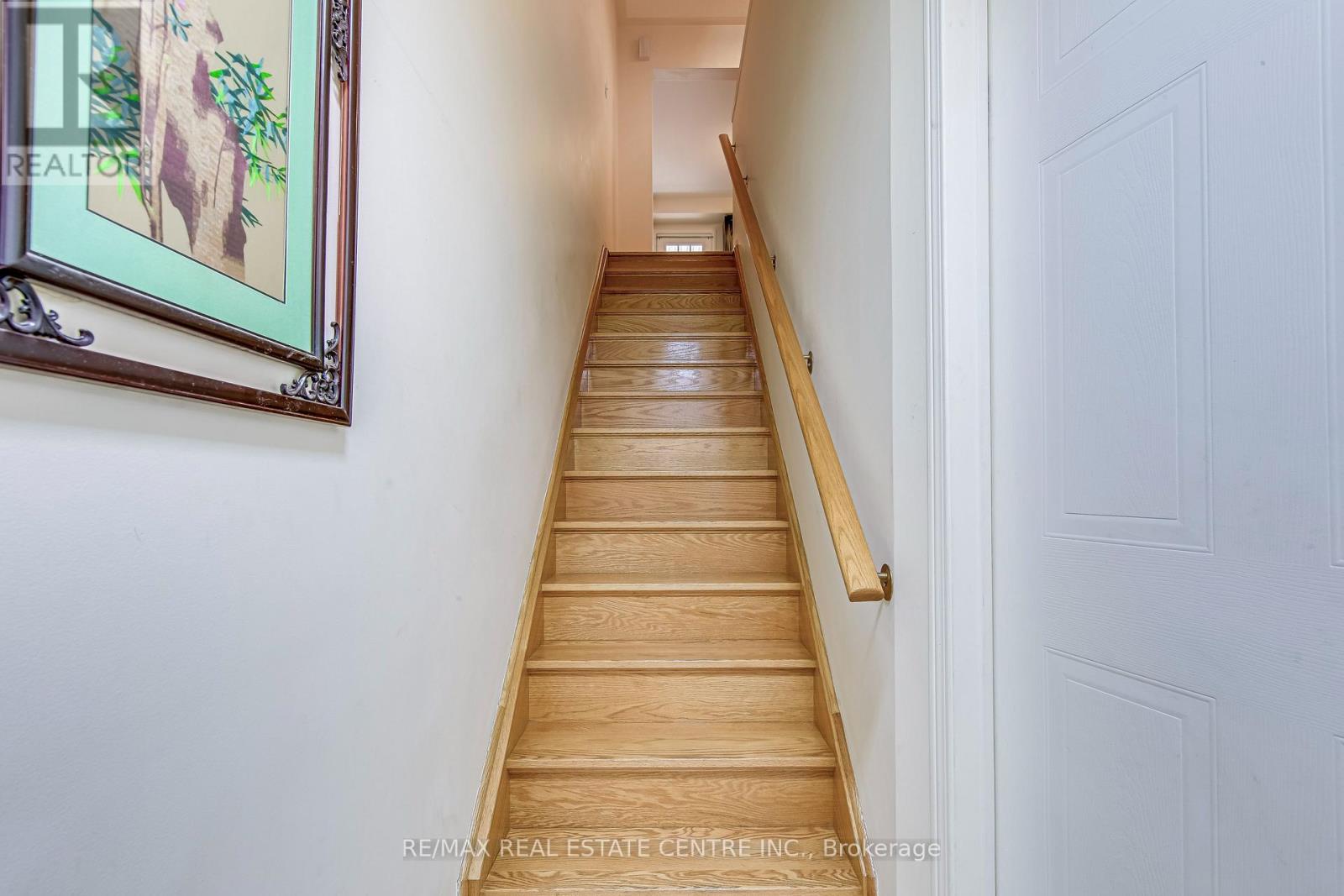 7 Weston Road, Toronto, Ontario M6N 5H2 - Photo 7 - W13139836