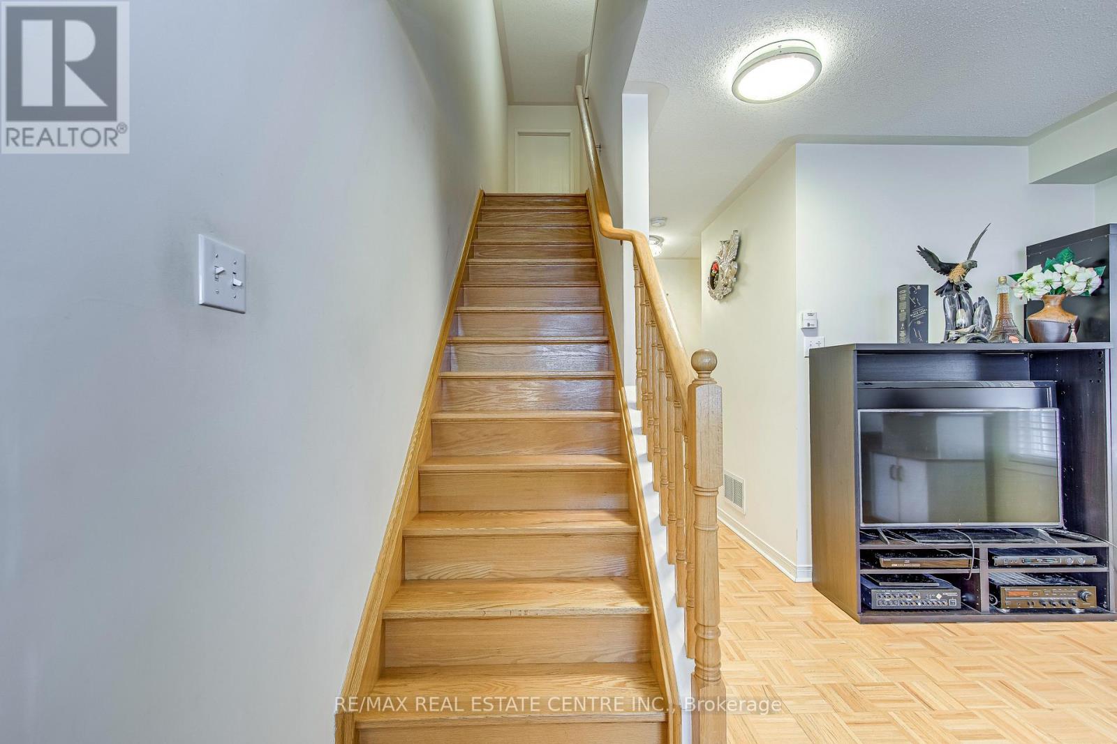 7 Weston Road, Toronto, Ontario M6N 5H2 - Photo 15 - W13139836