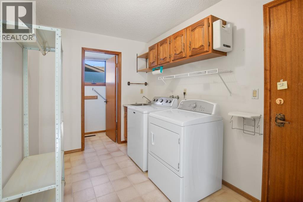 36 Muldrew Crescent, Red Deer, Alberta  T4R 1R4 - Photo 12 - A2305765