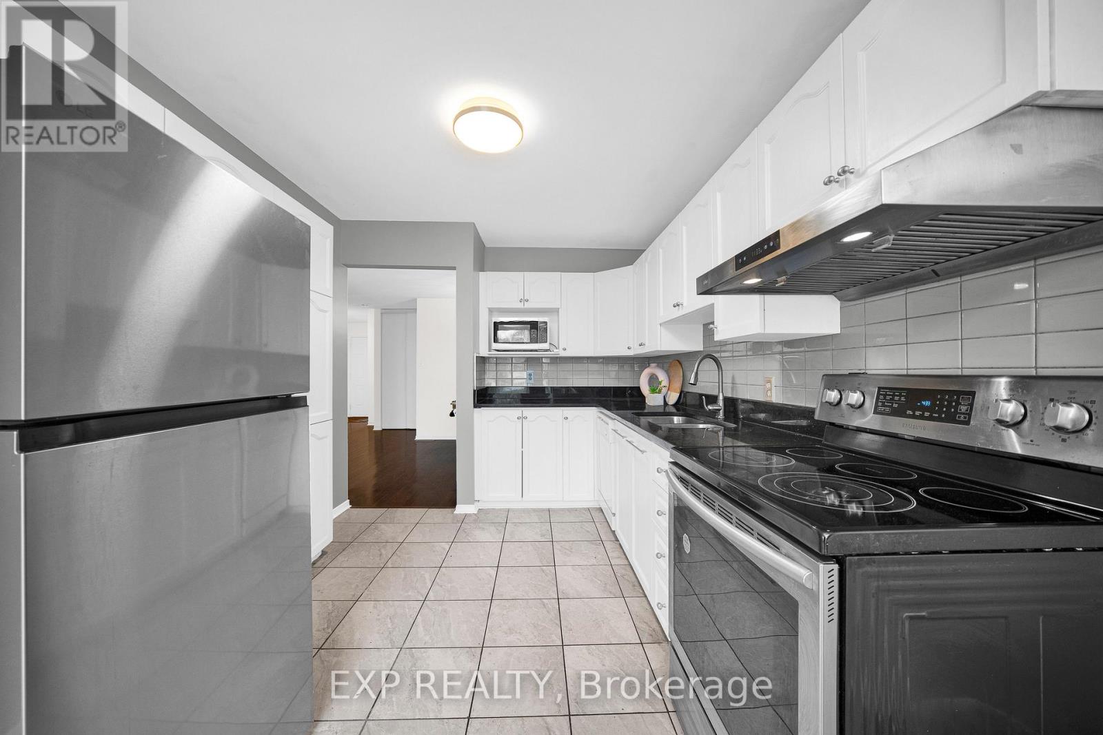 66 Kimbolton Crescent, Ottawa, Ontario  K2K 2S4 - Photo 12 - X13072506