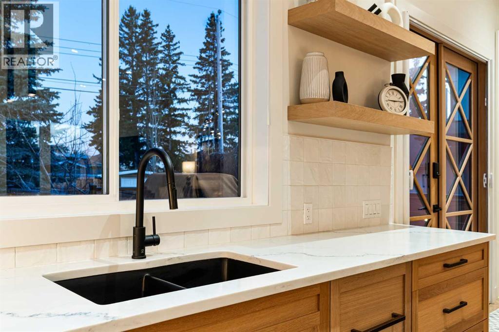 5420 La Salle Crescent SW, Calgary, Alberta  T3E 5Y5 - Photo 18 - A2311099
