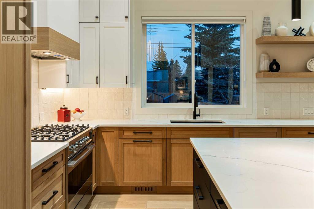 5420 La Salle Crescent SW, Calgary, Alberta  T3E 5Y5 - Photo 16 - A2311099