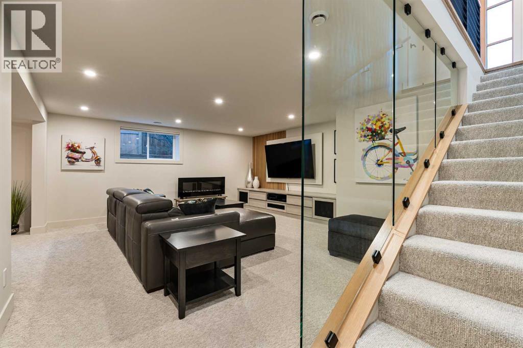5420 La Salle Crescent SW, Calgary, Alberta  T3E 5Y5 - Photo 34 - A2311099