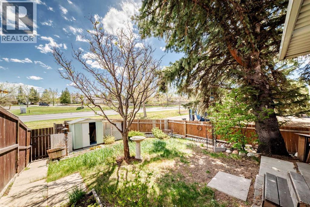 6501b Huntsbay Road NW, Calgary, Alberta  T2K 5R3 - Photo 23 - A2311730