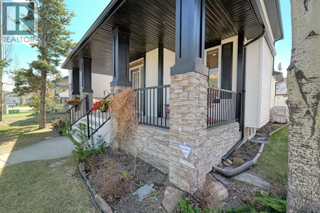 111 West Springs Way SW, Calgary, Alberta  T3H 4P5 - Photo 3 - A2309906