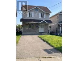 36 GRAND RIVER AVENUE, Brantford, Ontario