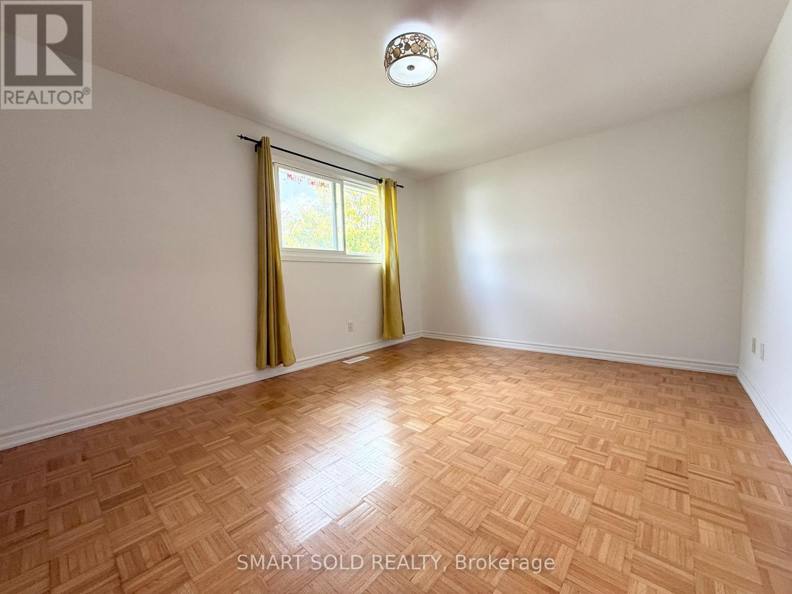 (Main Floor) - 36 Montezuma Trail, Toronto, Ontario  M1V 1H8 - Photo 7 - E13140370